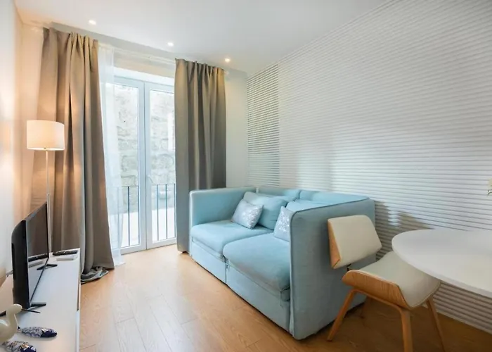 Stylish Almada Historic Appartamento Oporto