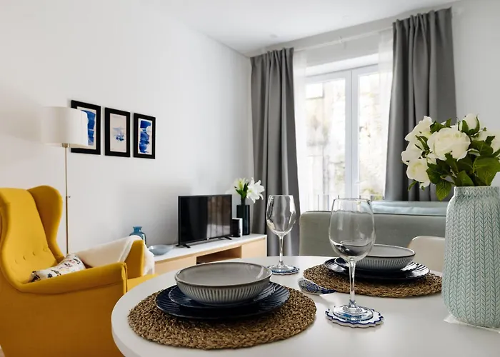 Stylish Almada Historic Apartmán